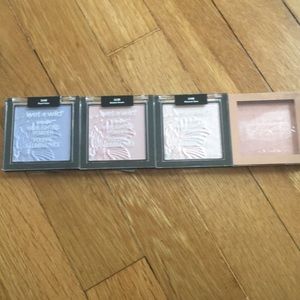 BUNDLE OF HIGHLIGHTERS